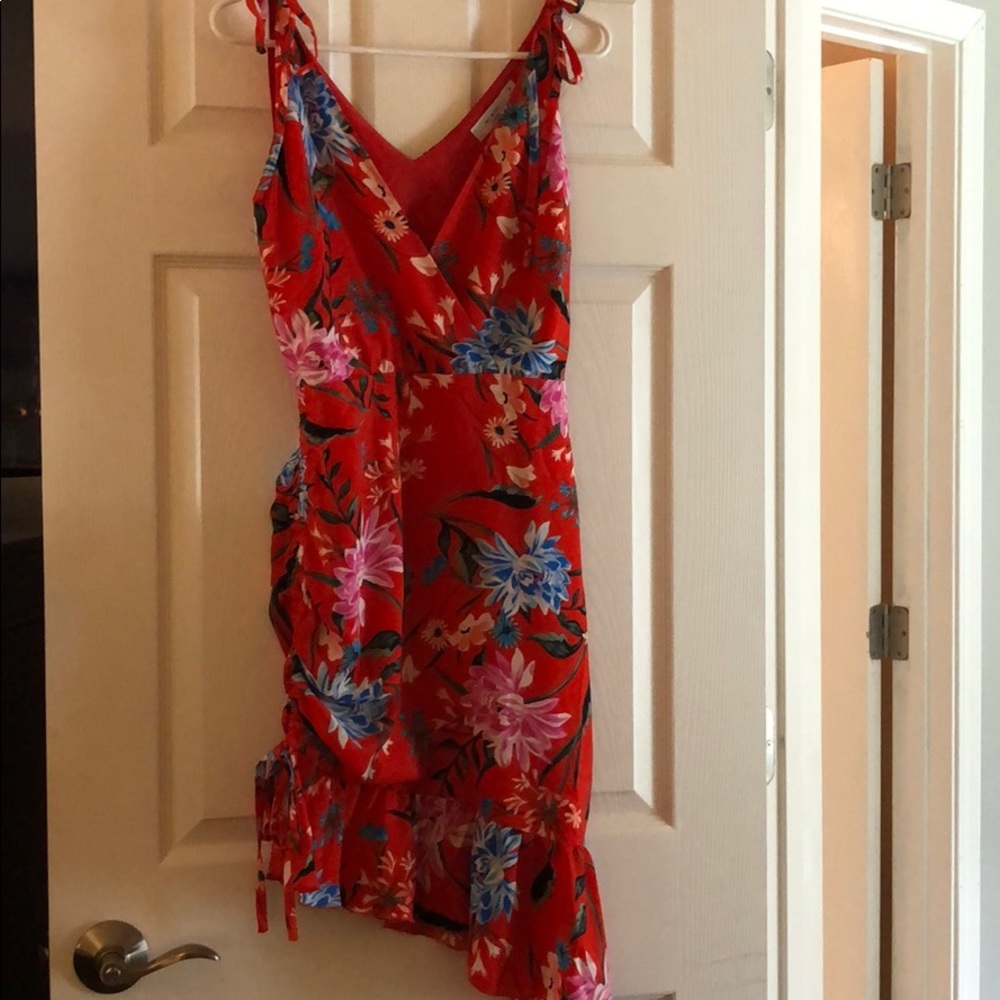 Perfect dress for vacay!!